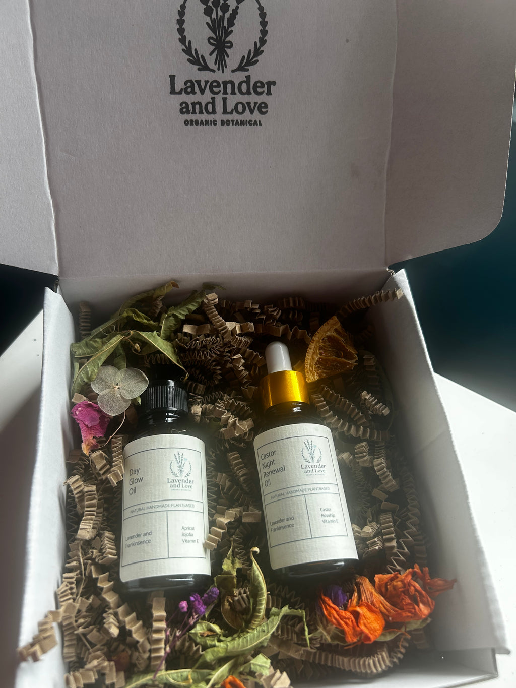 Day glow and Castor Night Renewal - face oil duo