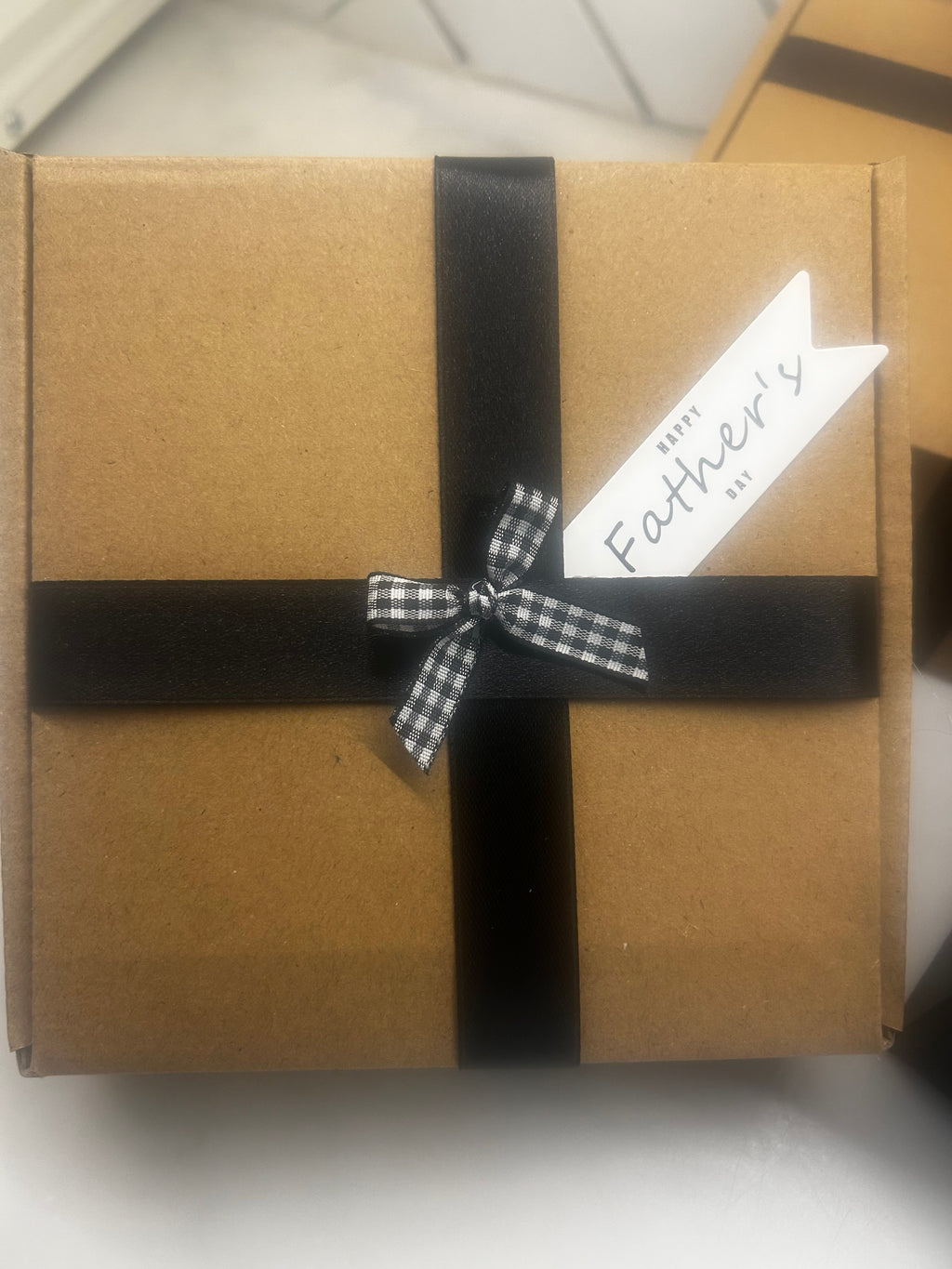 Gift Set - fresh feet- peppermint scrub and foot spray deoderiser.